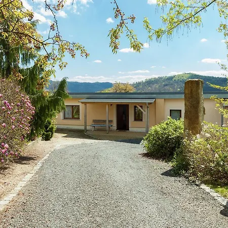 Stylish Holiday Home Near The Forest Mittelndorf